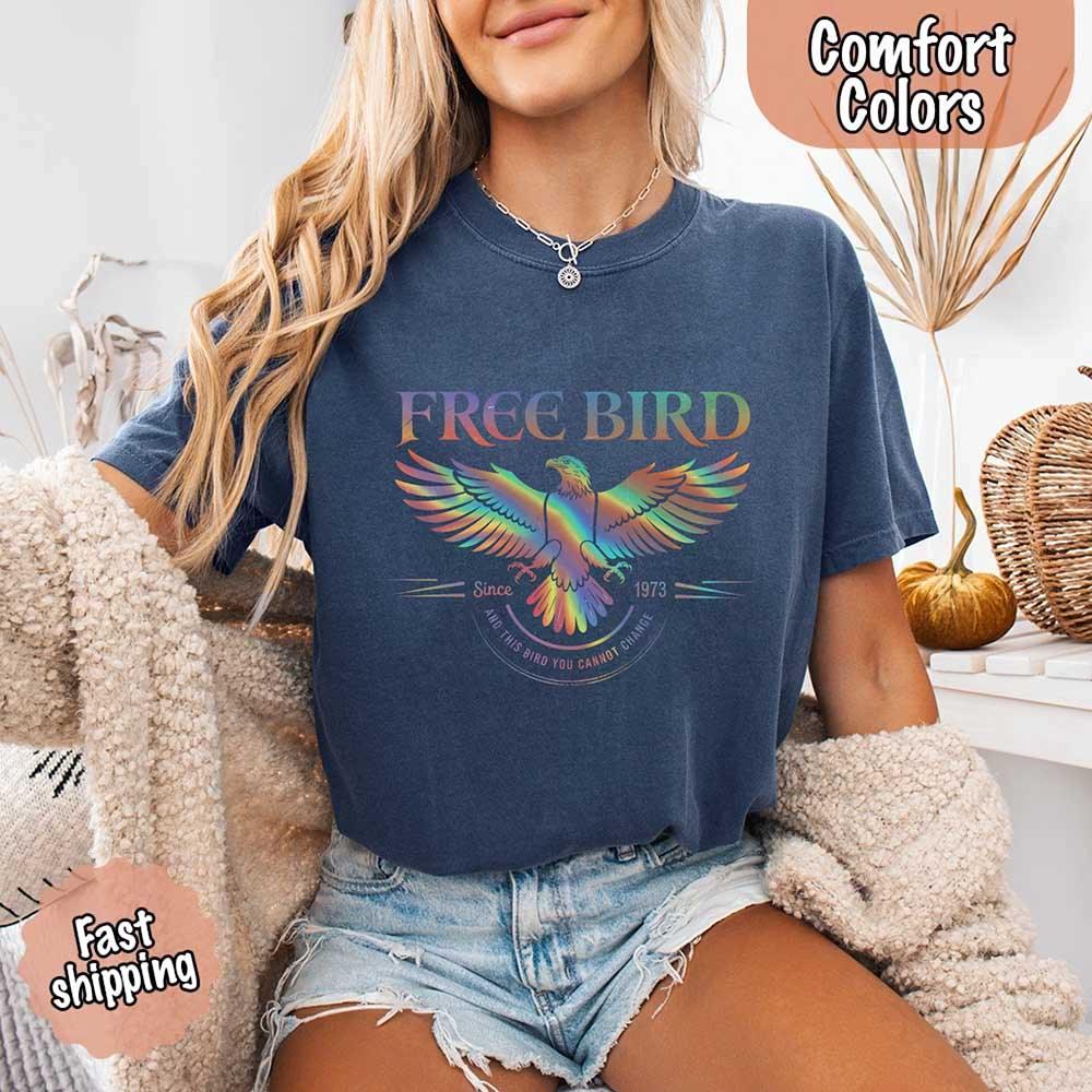 Free Bird Women's Vintage Graphic Comfort Colors Tee